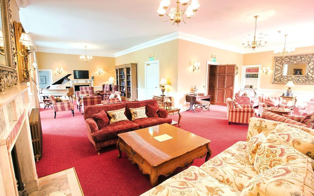 Carberry Tower Mansion House And Estate Hotell Musselburgh Exteriör bild